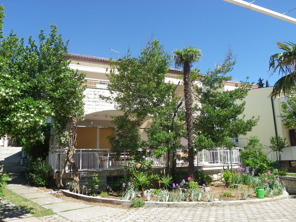 Apartment Nadica Punat Exterior foto